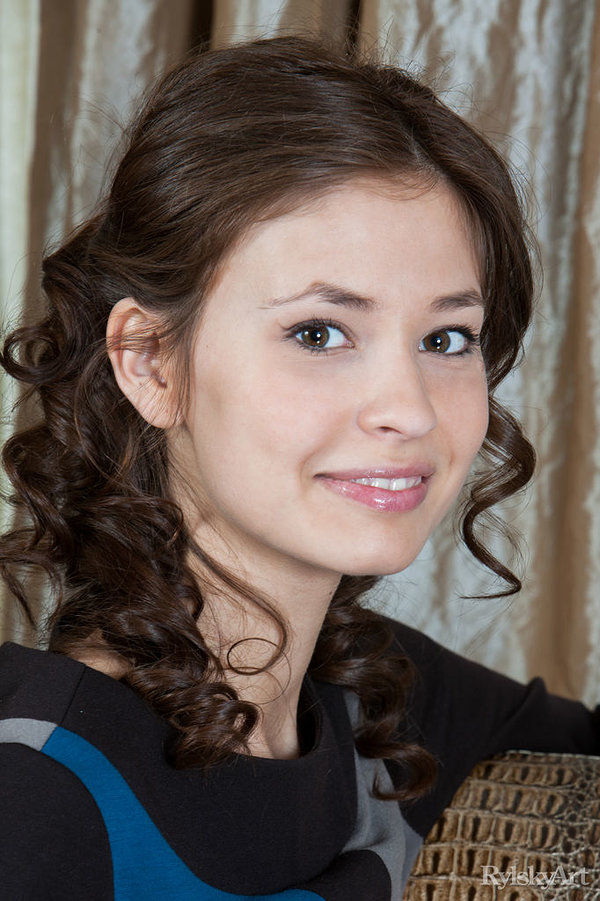 Ангелина, 54
